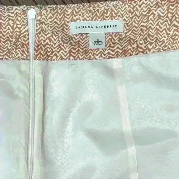 Banana Republic Brown and White Pencil Skirt Size 6 NWOT - Picture 7 of 8